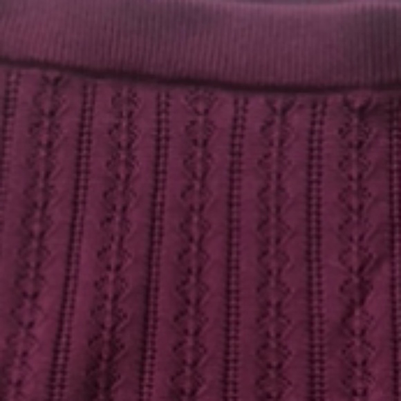 GAP Knitted Skirt. NWOT. - Picture 2 of 3